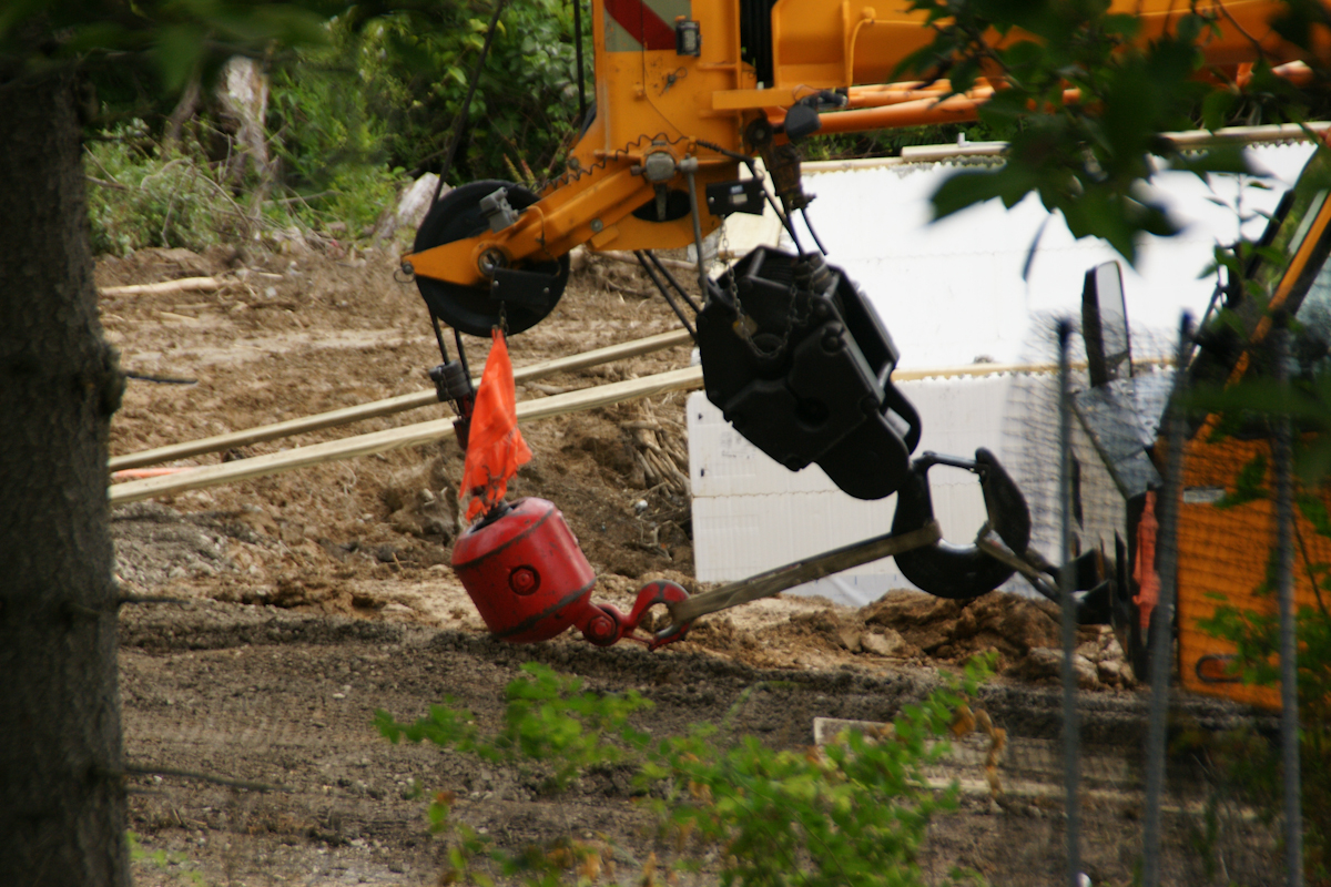 Crane Boom End and Hooks