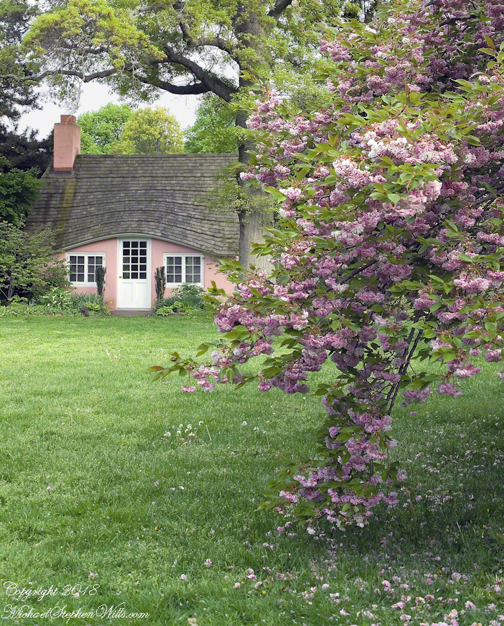 Playhouse – CLICK ME for my Getty Portfolio.