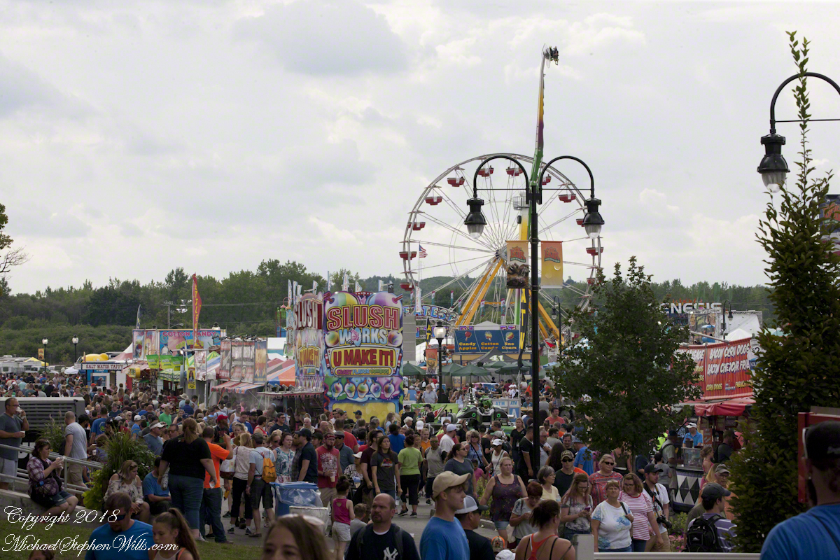 CLICK ME for my OnLine Galleries.