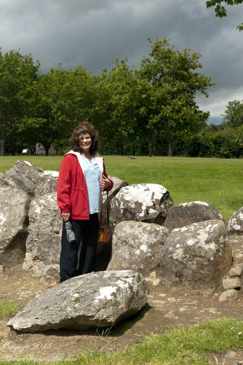 Proleek Gallery Grave