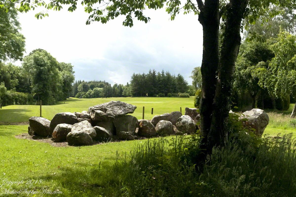 Proleek Gallery Grave