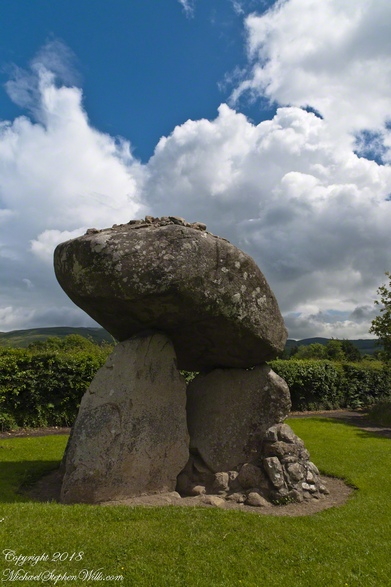 Proleek Gallery Grave